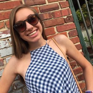 Meet your Posher, Lillie